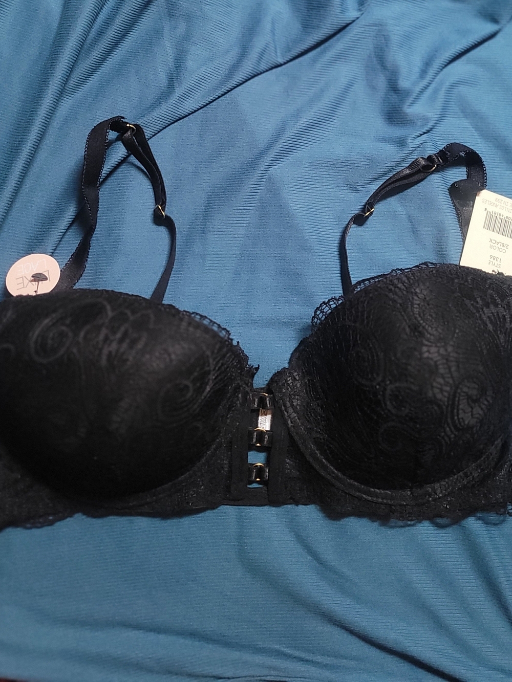 Black Lace Push-Up Bra with Front Closure 36C